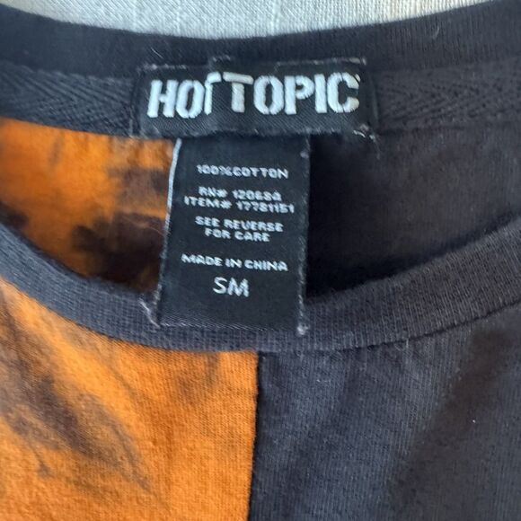Hot Topic Black & Orange Horrific Split Wash Long-Sleeve T-Shirt Adult Small - Picture 9 of 9